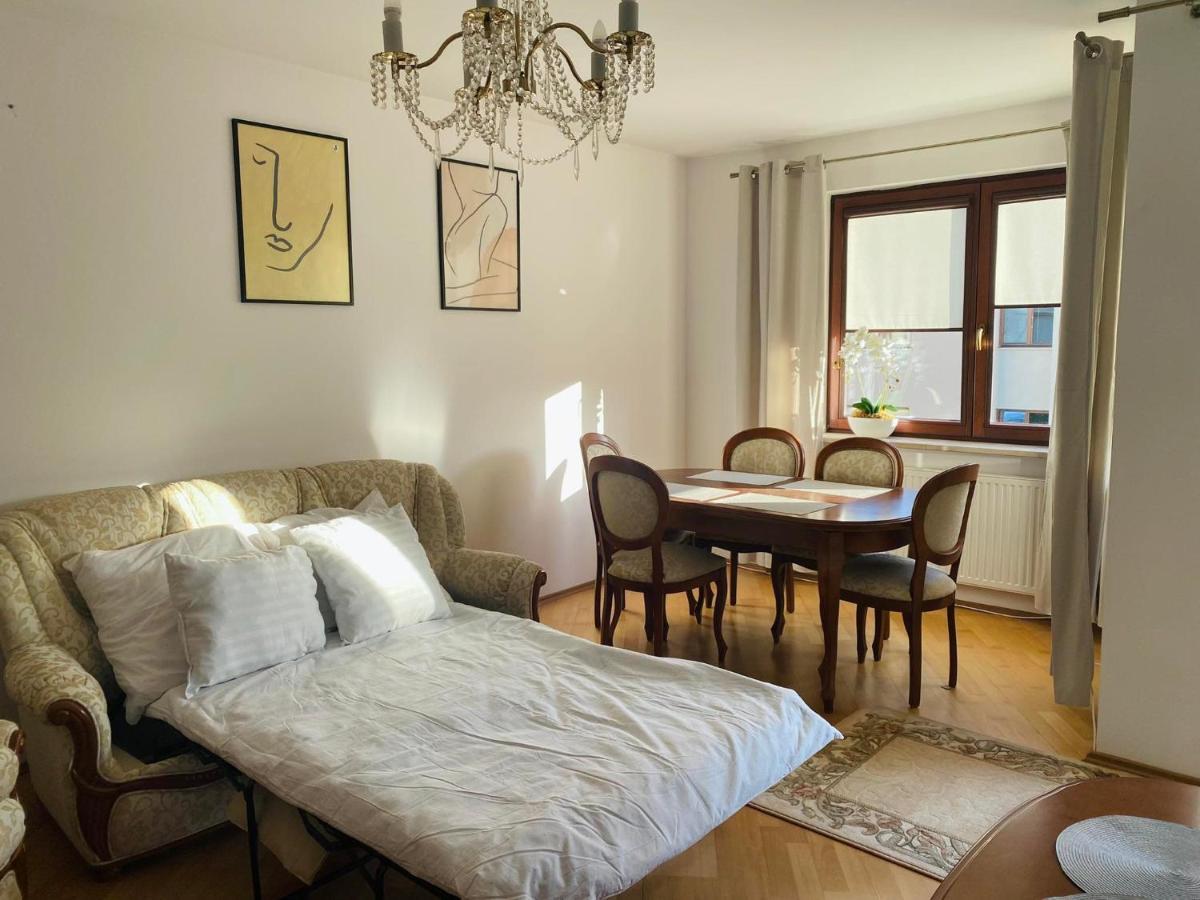 Wakacyjny Apartament Blisko Plazy. 格但斯克 外观 照片
